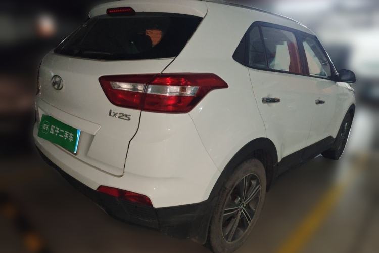 Used Hyundai ix25 2015 1.6L Automatic Two-Wheel Drive Smart GLS Trim Rear Right 45 Deg