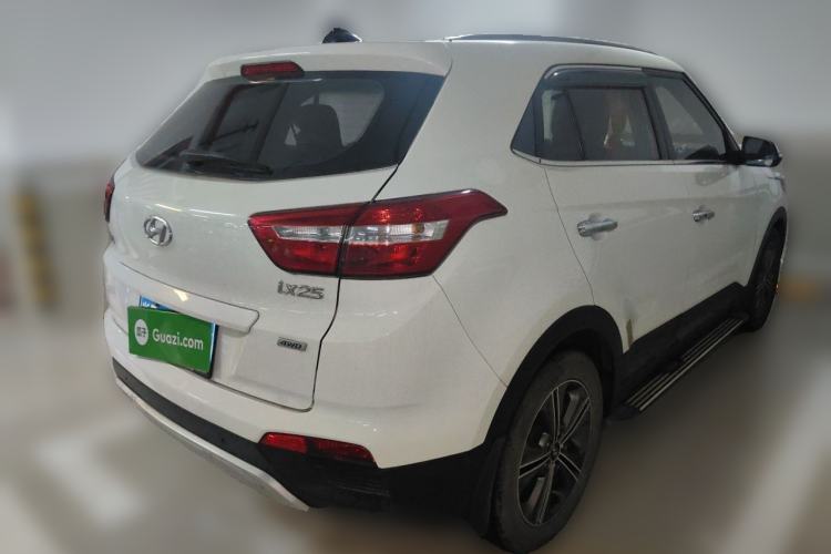 Used Hyundai ix25 2015 1.6L Automatic Two-Wheel Drive Smart GLS Trim Rear Right 45 Deg