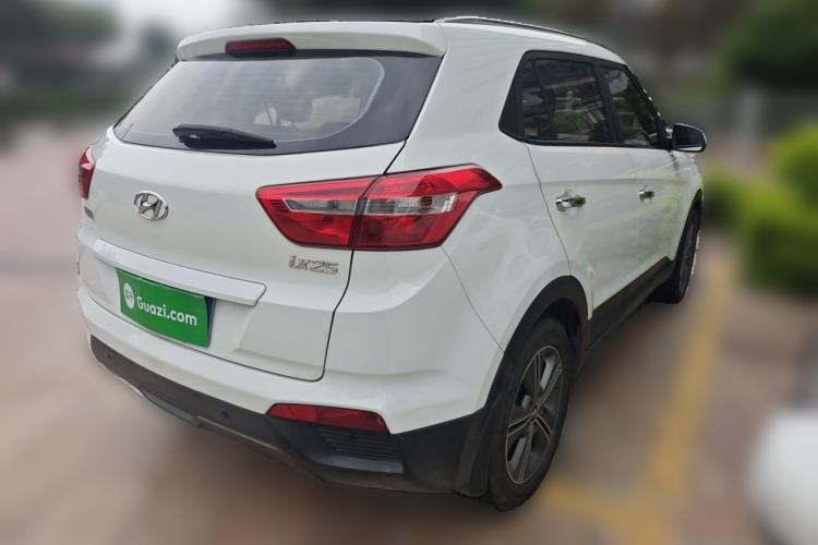 Used Hyundai ix25 2015 1.6L Automatic Two-Wheel Drive Smart GLS Trim Rear Right 45 Deg
