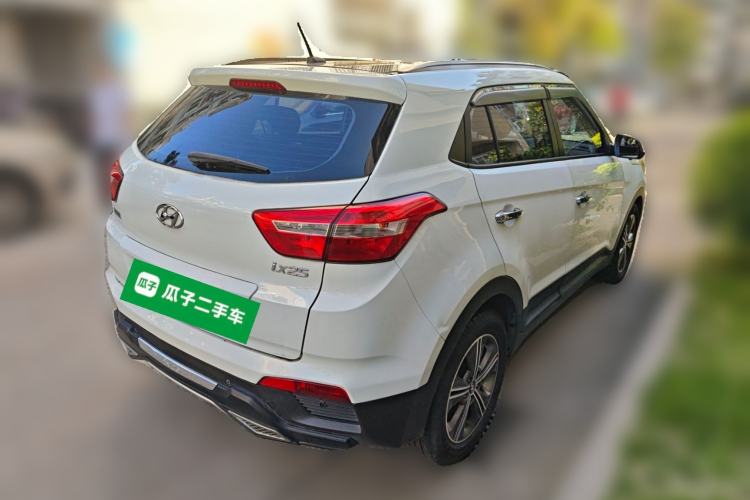 Used Hyundai ix25 2015 1.6L Automatic Two-Wheel Drive Smart GLS Trim Rear Right 45 Deg