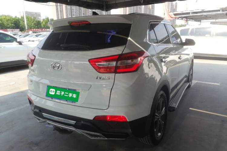 Used Hyundai ix25 2015 2.0L Automatic Two-Wheel Drive Intelligent GLS Rear Right 45 Deg