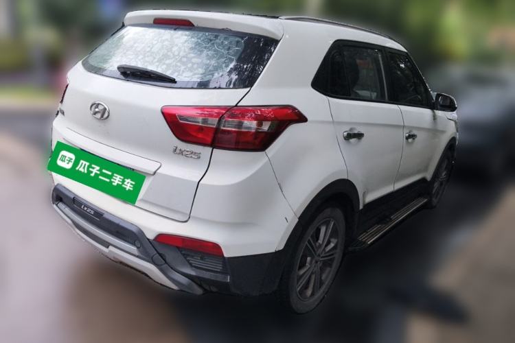 Used Hyundai ix25 2015 1.6L Automatic Two-Wheel Drive Smart GLS Trim Rear Right 45 Deg