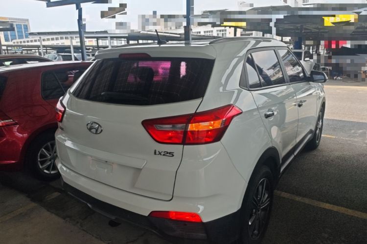 Used Hyundai ix25 2015 1.6L Automatic Two-Wheel Drive Smart GLS Trim Rear Right 45 Deg