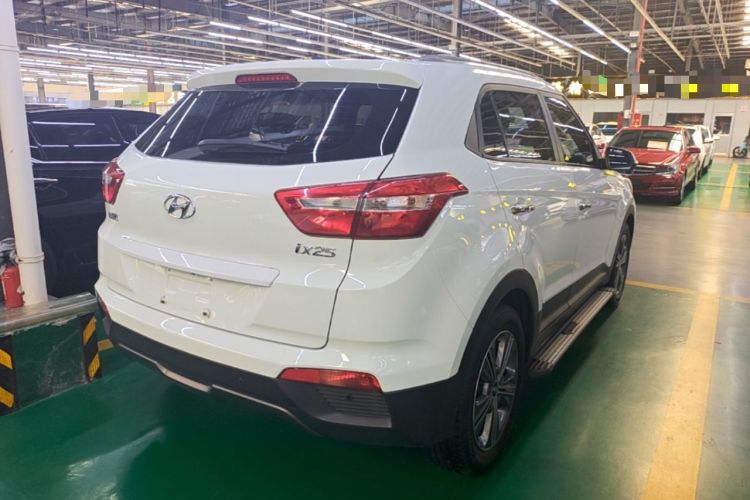 Used Hyundai ix25 2015 1.6L Automatic Two-Wheel Drive Smart GLS Trim Rear Right 45 Deg