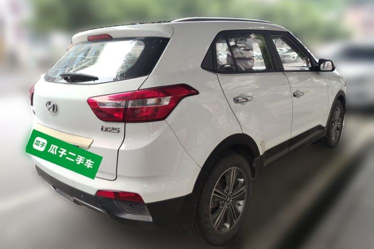 Used Hyundai ix25 2015 1.6L Automatic Two-Wheel Drive Smart GLS Trim Rear Right 45 Deg