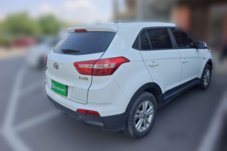 Used Hyundai ix25 2015 1.6L Automatic Two-Wheel Drive Fashionable GS Model Rear Right 45 Deg