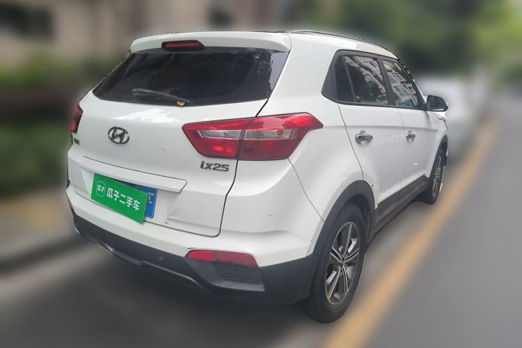 Used Hyundai ix25 2015 1.6L Automatic Two-Wheel Drive Smart GLS Trim Rear Right 45 Deg