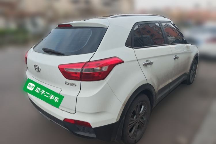 Used Hyundai ix25 2015 1.6L Automatic Two-Wheel Drive Smart GLS Trim Rear Right 45 Deg