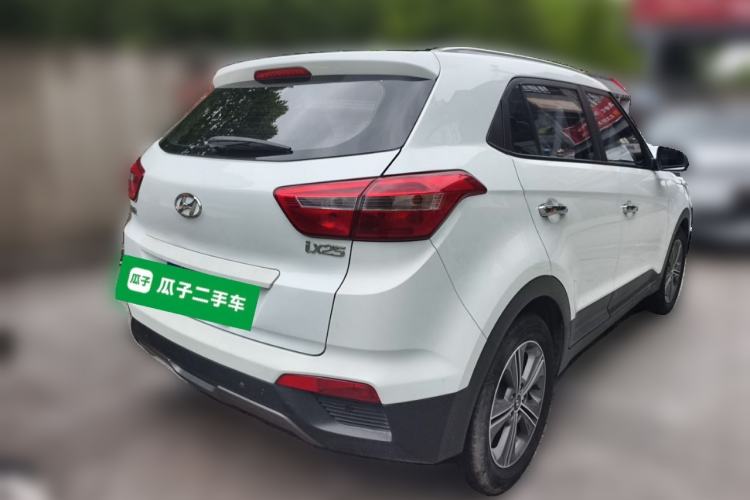 Used Hyundai ix25 2015 1.6L Automatic Two-Wheel Drive Smart GLS Trim Rear Right 45 Deg