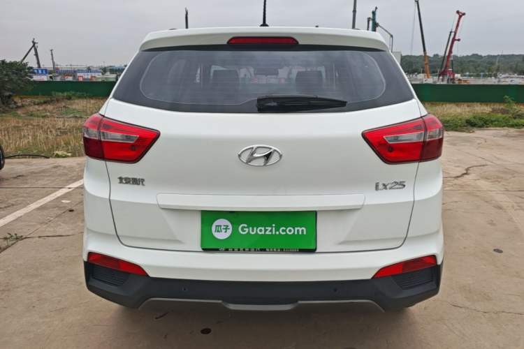 Used Hyundai ix25 2015 1.6L Automatic Two-Wheel Drive Smart GLS Trim Rear