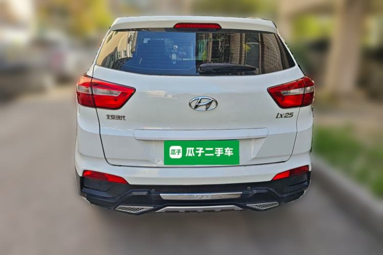 Used Hyundai ix25 2015 1.6L Automatic Two-Wheel Drive Smart GLS Trim Rear
