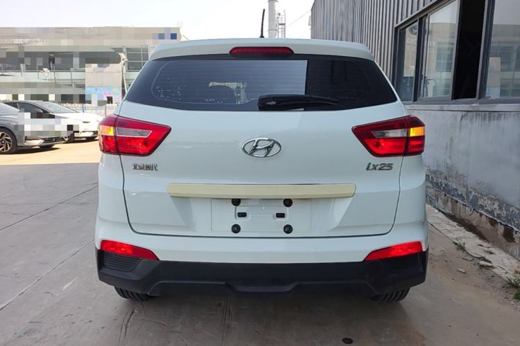 Used Hyundai ix25 2015 1.6L Manual Two-Wheel Drive Fashionable GS Model Rear