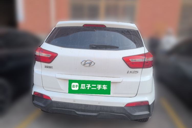 Used Hyundai ix25 2015 1.6L Manual Two-Wheel Drive Fashionable GS Model Rear