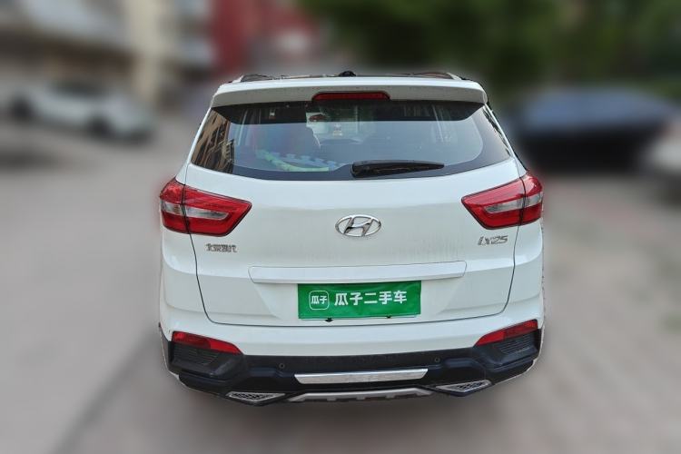 Used Hyundai ix25 2015 1.6L Automatic Two-Wheel-Drive Deluxe DLX Model Rear