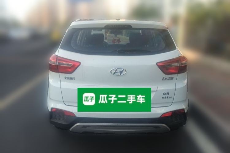 Used Hyundai ix25 2015 1.6L Automatic Two-Wheel Drive Smart GLS Trim Rear