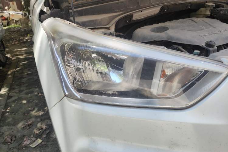 Used Hyundai ix25 2015 1.6L Manual Two-Wheel Drive Fashionable GS Model Right Front Headlight
