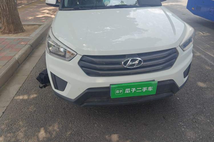 Used Hyundai ix25 2015 1.6L Manual Two-Wheel Drive Fashionable GS Model Right Front Headlight