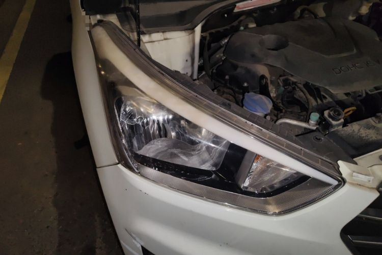 Used Hyundai ix25 2015 1.6L Automatic Two-Wheel Drive Smart GLS Trim Right Front Headlight