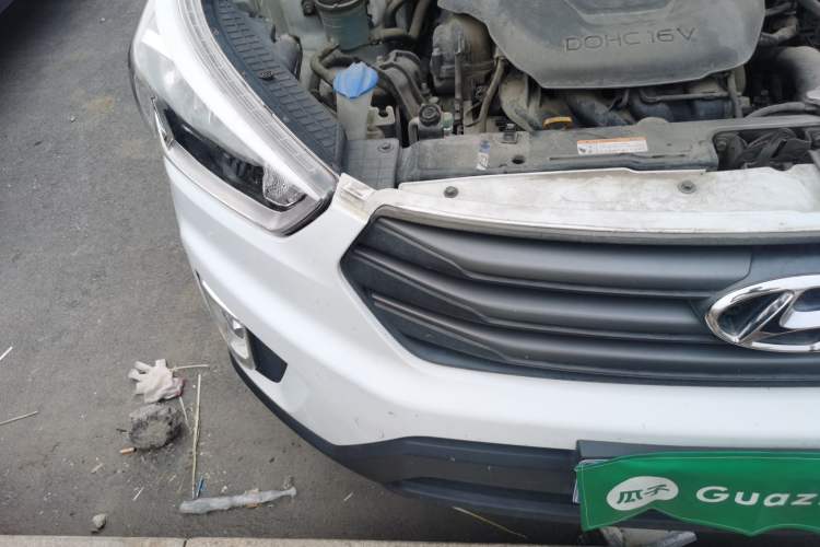 Used Hyundai ix25 2015 1.6L Automatic Two-Wheel Drive Fashionable GS Model Right Front Headlight