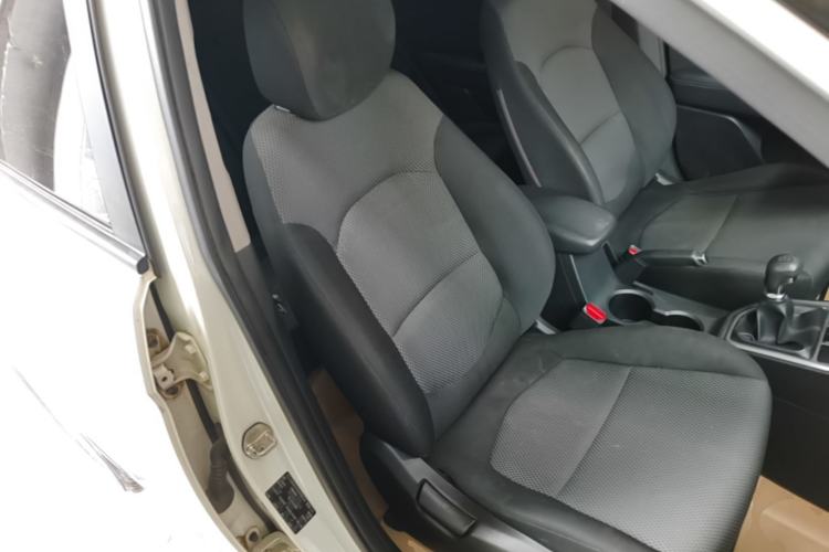 Used Hyundai ix25 2015 1.6L Manual Two-Wheel Drive Fashionable GS Model Right Front Seat
