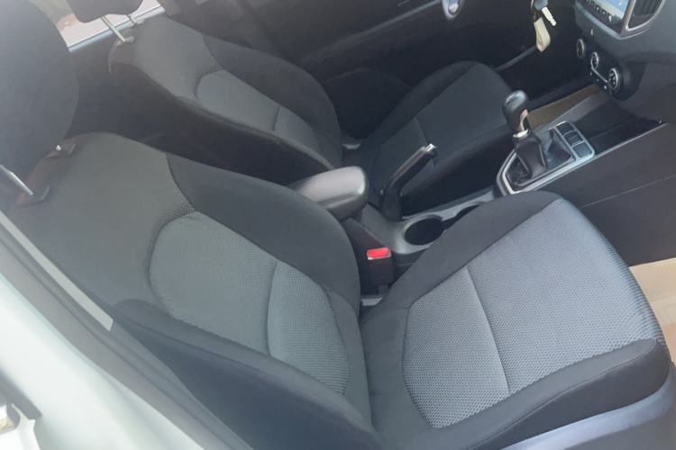 Used Hyundai ix25 2015 1.6L Manual Two-Wheel Drive Fashionable GS Model Right Front Seat