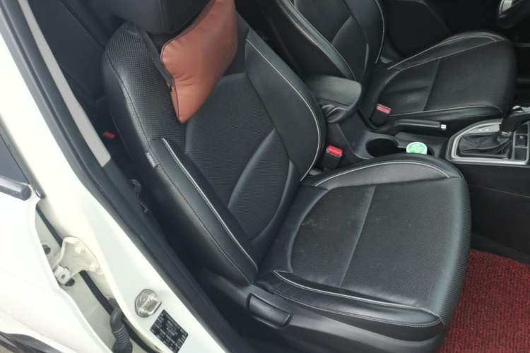 Used Hyundai ix25 2015 1.6L Automatic Two-Wheel Drive Smart GLS Trim Right Front Seat