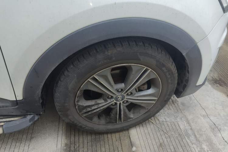 Used Hyundai ix25 2015 2.0L Automatic Two-Wheel Drive Intelligent GLS Right Front Wheel Hub