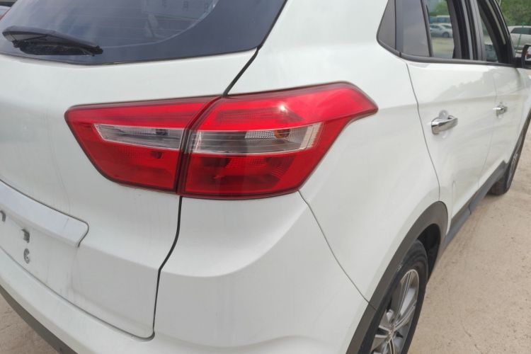 Used Hyundai ix25 2015 1.6L Automatic Two-Wheel Drive Smart GLS Trim Right Rear Taillight