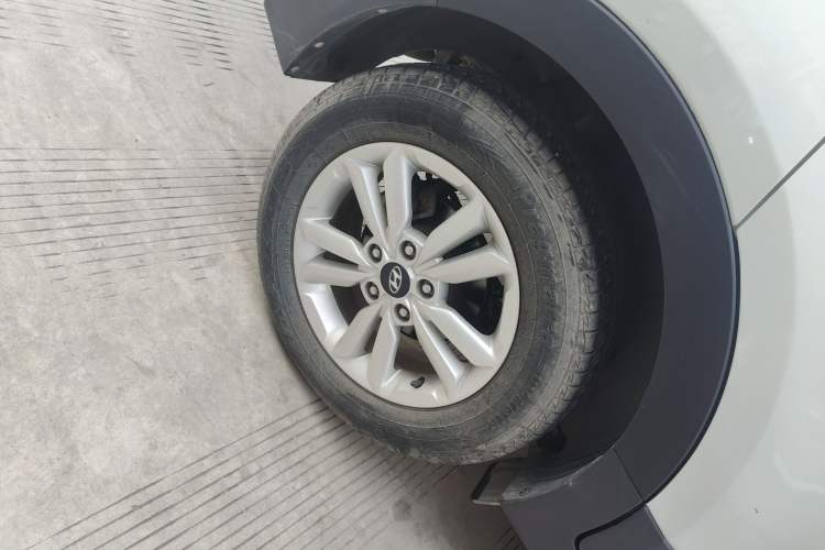Used Hyundai ix25 2015 1.6L Manual Two-Wheel Drive Fashionable GS Model Right Rear Wheel Hub