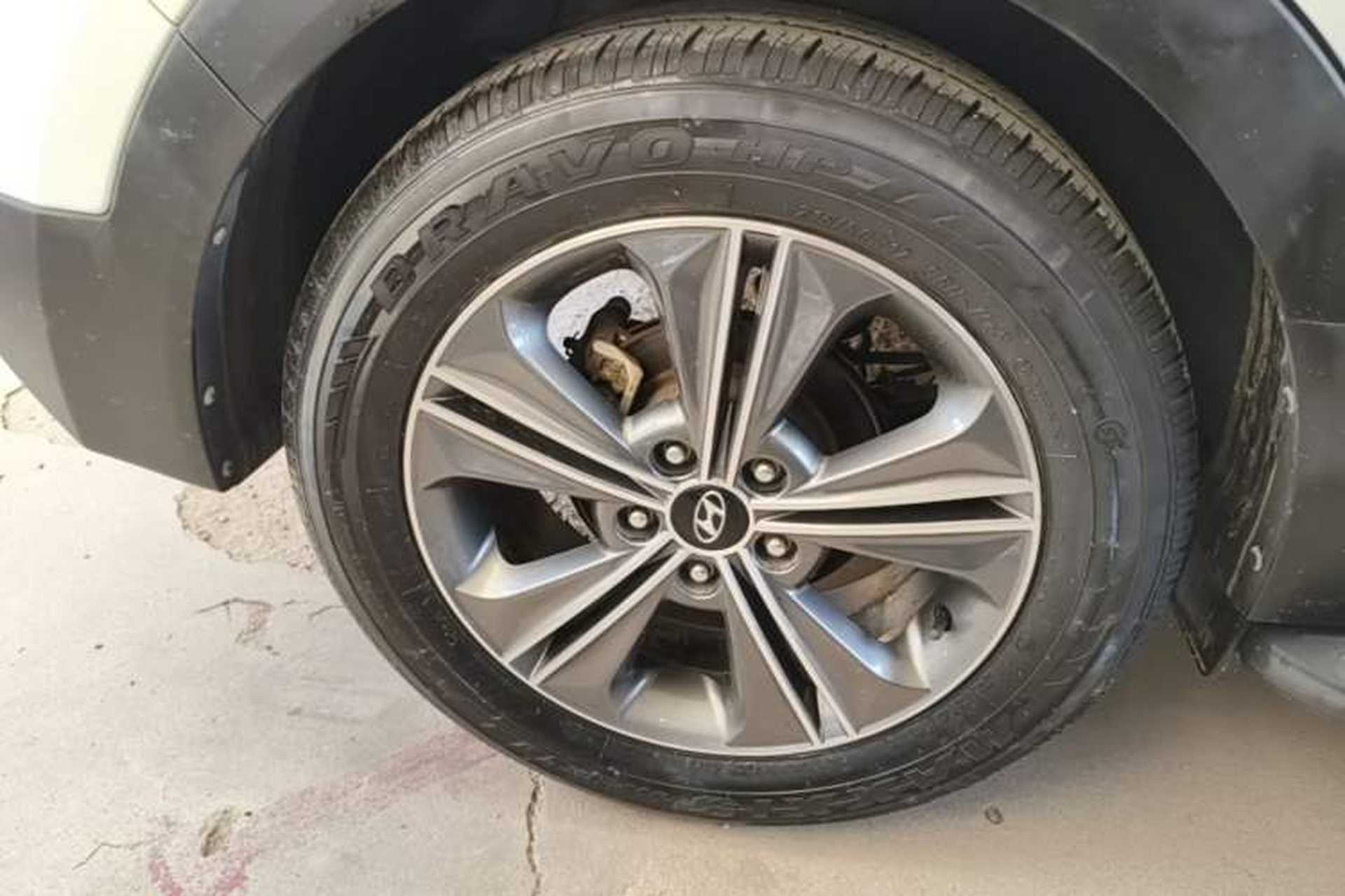 Used Hyundai ix25 2015 2.0L Automatic Two-Wheel Drive Intelligent GLS Right Rear Wheel Hub