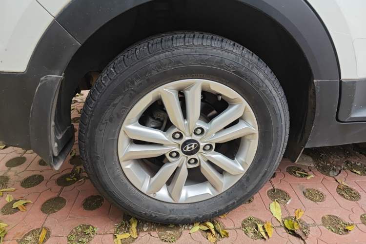 Used Hyundai ix25 2015 1.6L Manual Two-Wheel Drive Fashionable GS Model Right Rear Wheel Hub