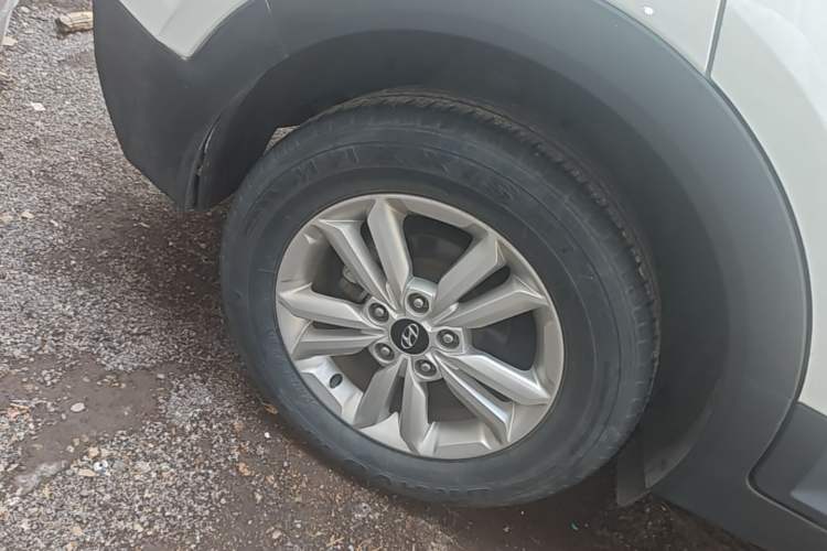 Used Hyundai ix25 2015 1.6L Manual Two-Wheel Drive Fashionable GS Model Right Rear Wheel Hub