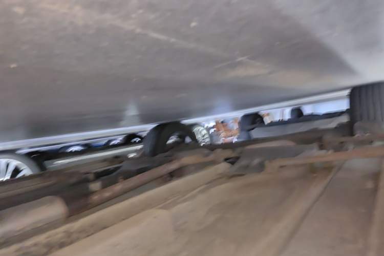 Used Hyundai ix25 2015 1.6L Automatic Two-Wheel-Drive Deluxe DLX Model Right Side Sill