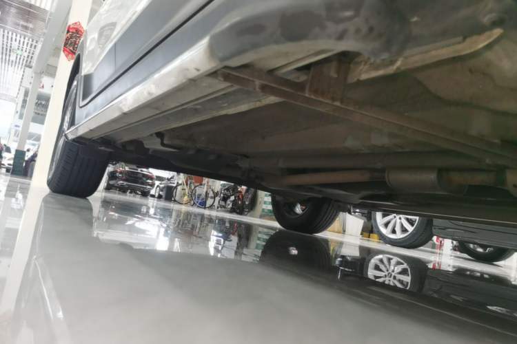 Used Hyundai ix25 2015 1.6L Automatic Two-Wheel Drive Smart GLS Trim Right Side Sill