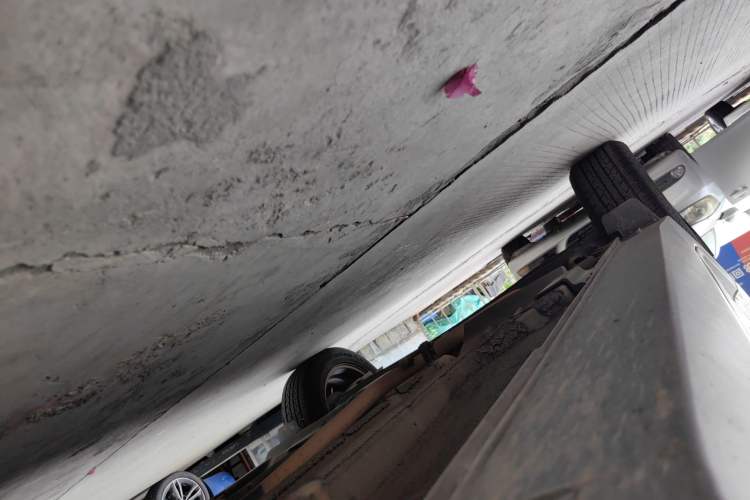 Used Hyundai ix25 2015 1.6L Automatic Two-Wheel Drive Smart GLS Trim Right Side Sill