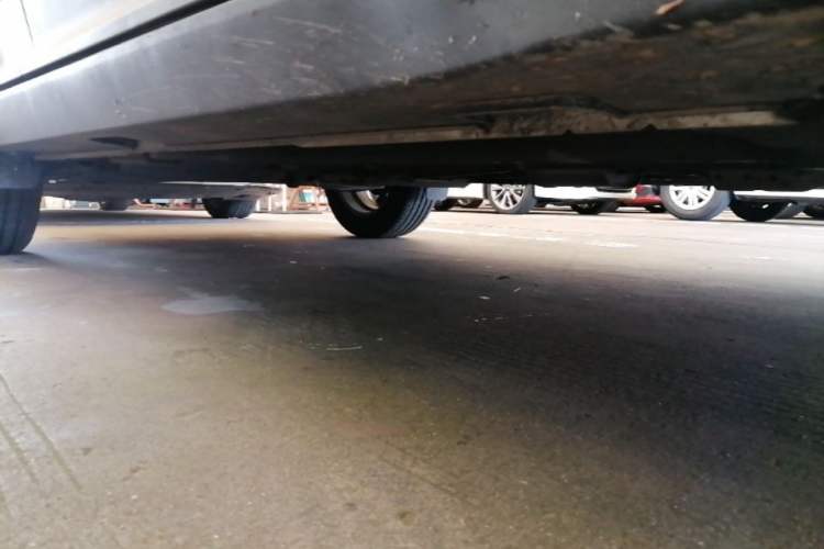 Used Hyundai ix25 2015 1.6L Automatic Two-Wheel Drive Smart GLS Trim Right Side Sill