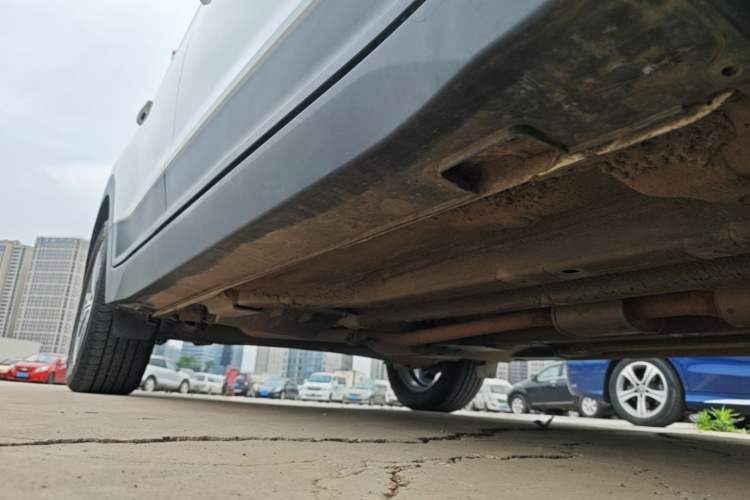 Used Hyundai ix25 2015 1.6L Automatic Two-Wheel Drive Smart GLS Trim Right Side Sill