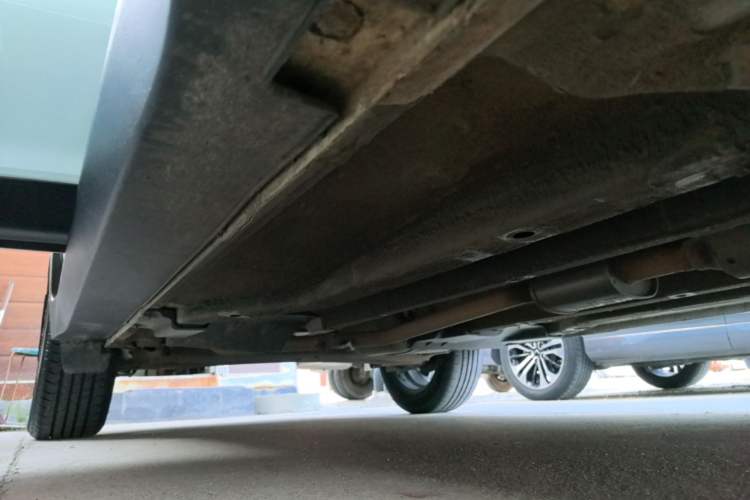 Used Hyundai ix25 2015 1.6L Automatic Two-Wheel-Drive Deluxe DLX Model Right Side Sill