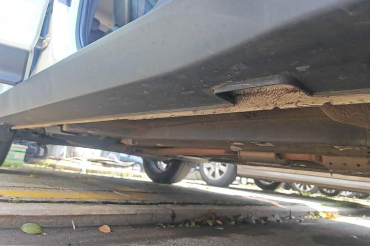 Used Hyundai ix25 2015 1.6L Automatic Two-Wheel Drive Smart GLS Trim Right Side Sill