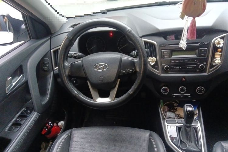 Used Hyundai ix25 2015 1.6L Automatic Two-Wheel Drive Smart GLS Trim Steering Wheel