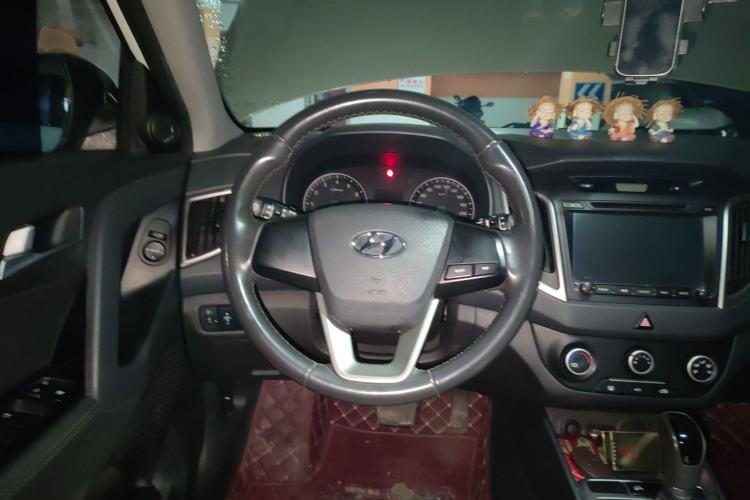 Used Hyundai ix25 2015 1.6L Automatic Two-Wheel Drive Smart GLS Trim Steering Wheel