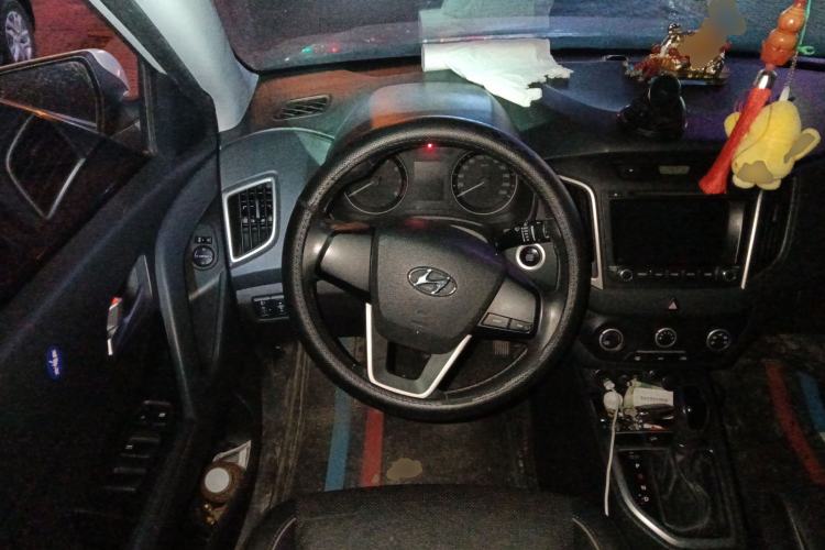 Used Hyundai ix25 2015 1.6L Automatic Two-Wheel Drive Smart GLS Trim Steering Wheel