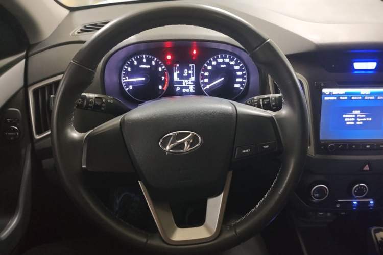 Used Hyundai ix25 2015 1.6L Automatic Two-Wheel Drive Smart GLS Trim Steering Wheel