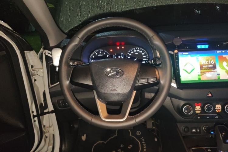 Used Hyundai ix25 2015 1.6L Automatic Two-Wheel Drive Smart GLS Trim Steering Wheel