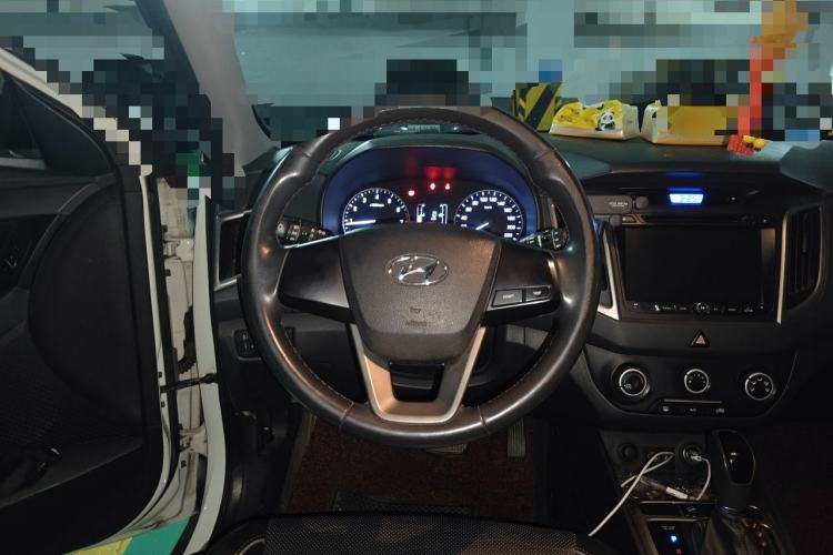 Used Hyundai ix25 2015 1.6L Automatic Two-Wheel Drive Smart GLS Trim Steering Wheel
