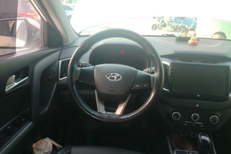 Used Hyundai ix25 2015 1.6L Automatic Two-Wheel Drive Smart GLS Trim Steering Wheel