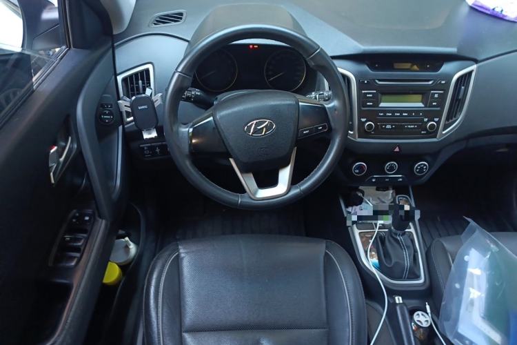 Used Hyundai ix25 2015 1.6L Automatic Two-Wheel Drive Smart GLS Trim Steering Wheel