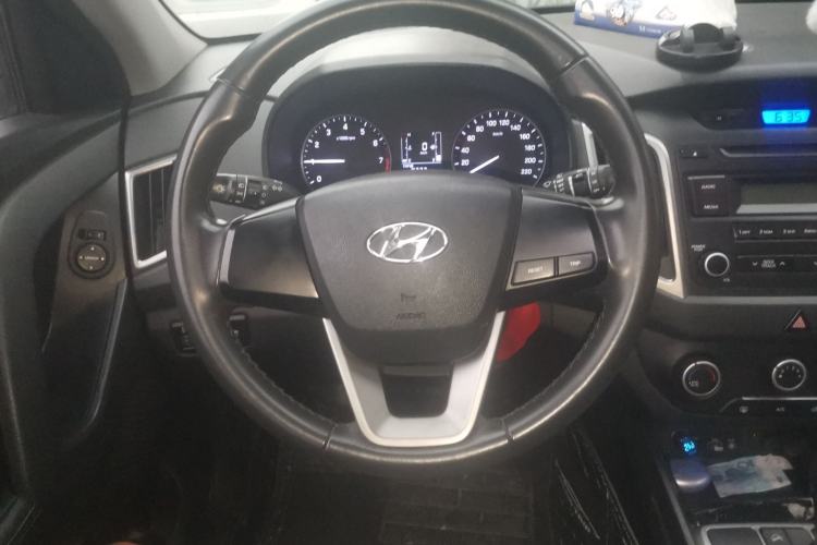 Used Hyundai ix25 2015 1.6L Automatic Two-Wheel Drive Smart GLS Trim Steering Wheel