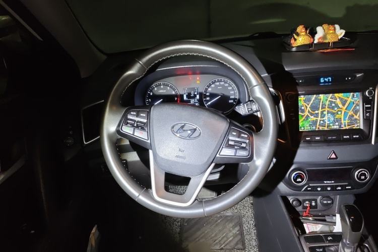 Used Hyundai ix25 2015 1.6L Automatic Two-Wheel-Drive Deluxe DLX Model Steering Wheel