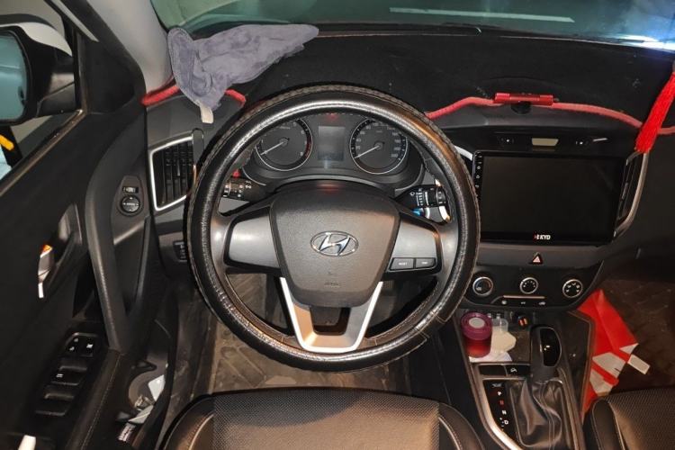 Used Hyundai ix25 2015 1.6L Automatic Two-Wheel Drive Smart GLS Trim Steering Wheel